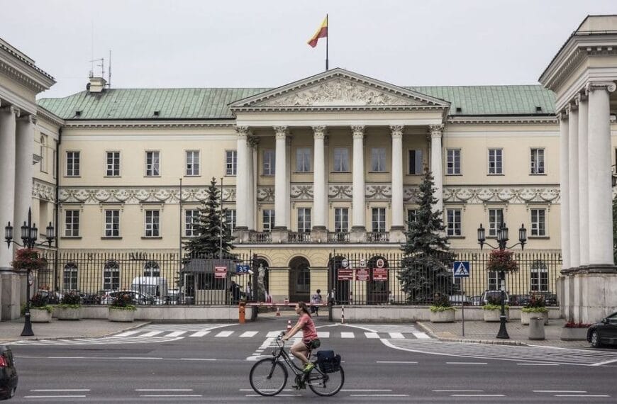 Warszawa bierze pod&nbsp;uwagę młodych aktywistów