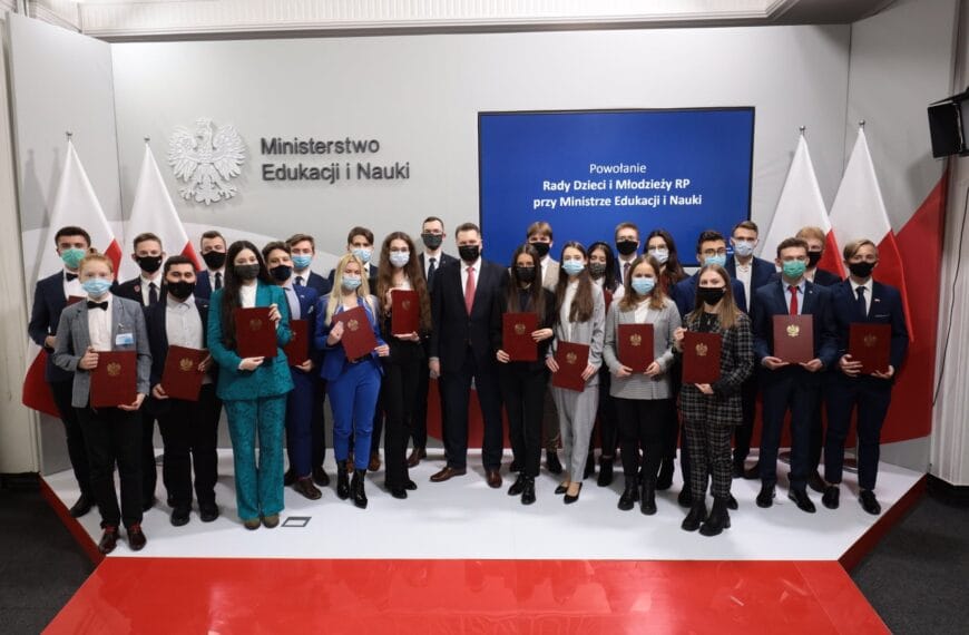 Nieoficjalnie: wiemy kto został nowym przewodniczącym Rady Dzieci i&nbsp;Młodzieży