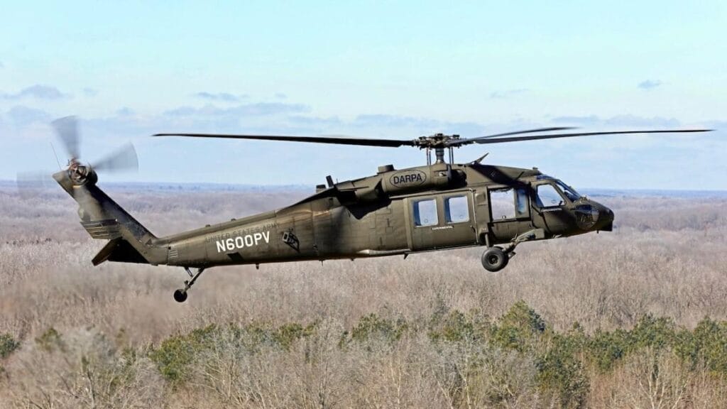 https://cdn.defence24.pl/2022/02/09/1200xpx/bezzalogowy-black-hawk-darpa.jpeg
