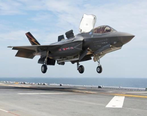 https://news.usni.org/wp-content/uploads/2015/10/6a-F35-3.jpg