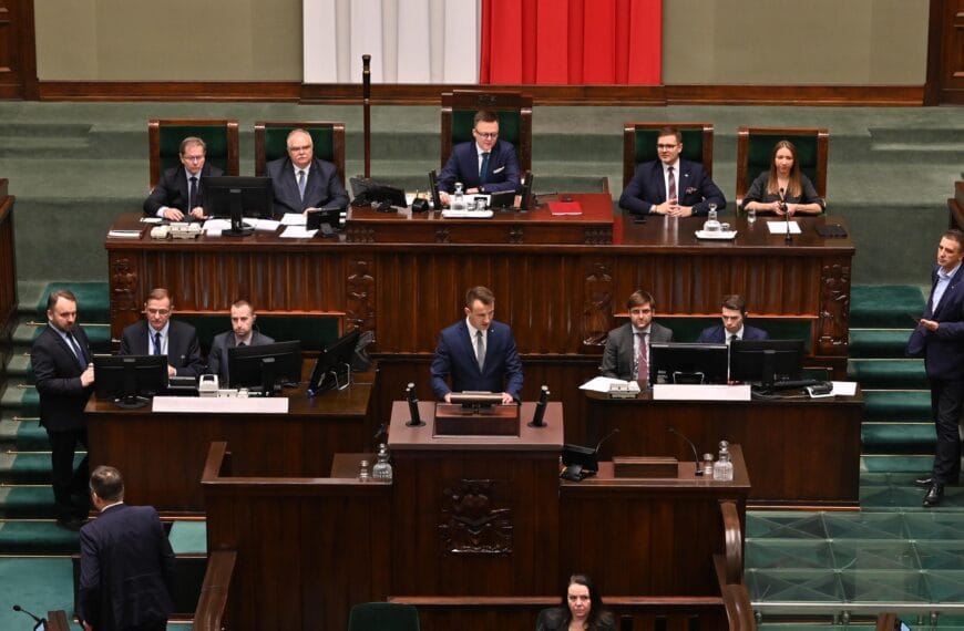 Kondycja debaty publicznej pół roku po&nbsp;wyborach parlamentarnych