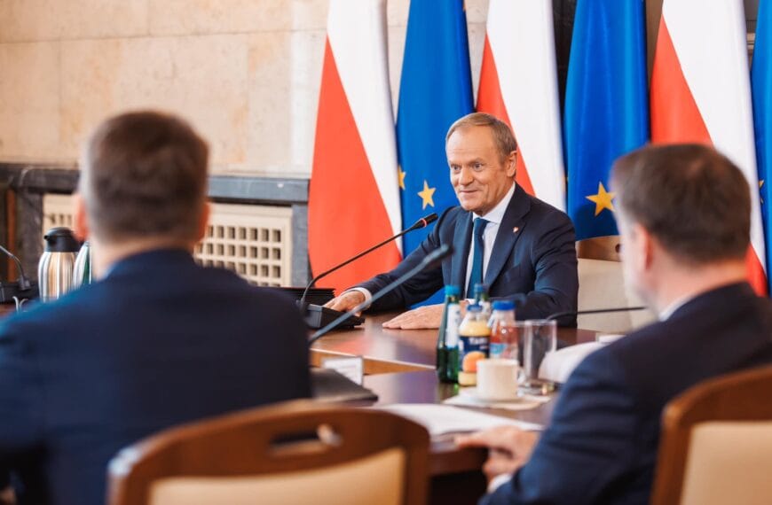 (Nie)rewolucyjna rekonstrukcja