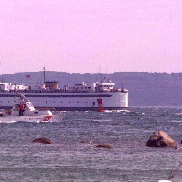 Klątwa Kennedych i milcząca ikona stylu, czyli historia Carolyn Bessette-Kennedy